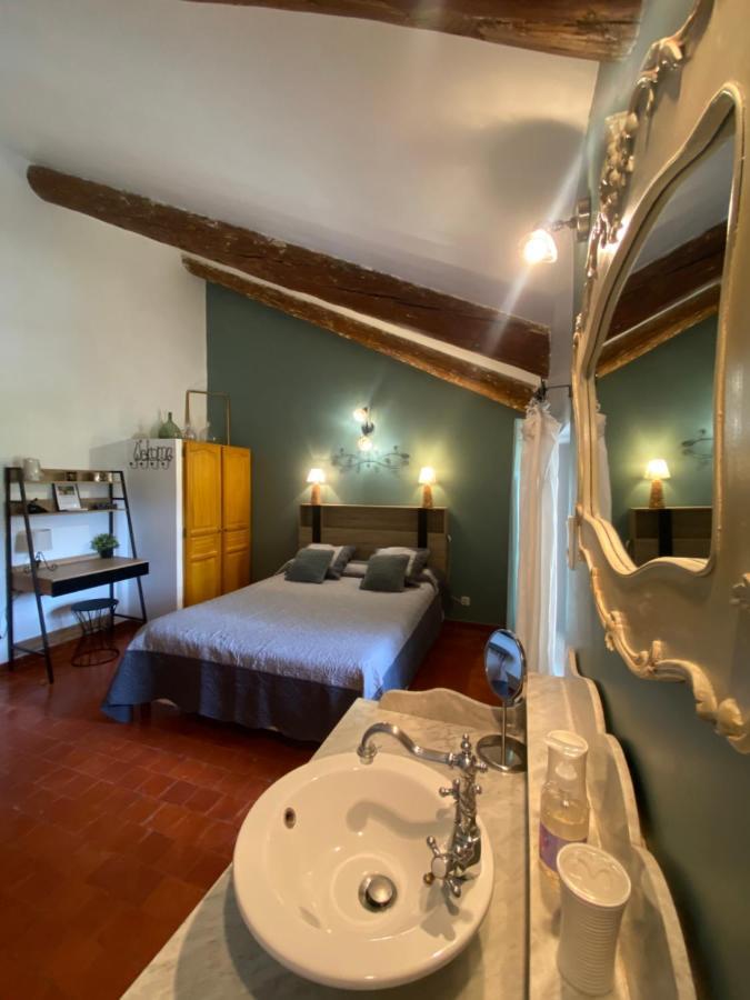 Domaine De Bellevue Chambre D'Hotes Бом-де-Веніз Екстер'єр фото
